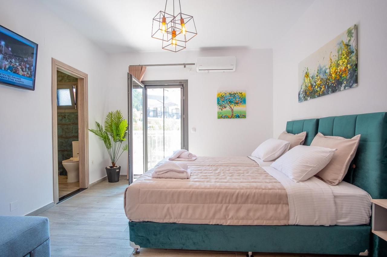 Serenity Luxe Suites Párga Kültér fotó