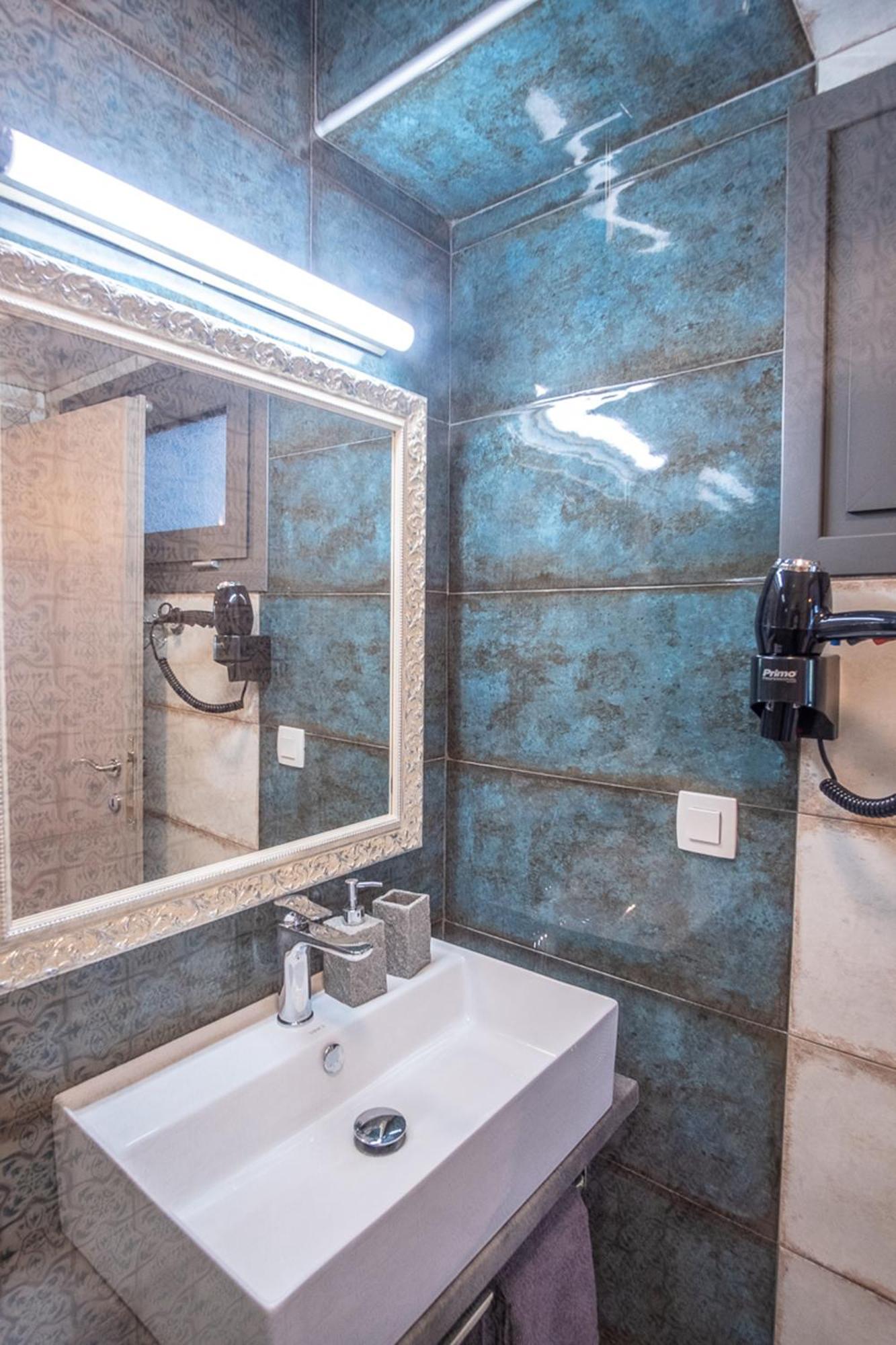 Serenity Luxe Suites Párga Szoba fotó